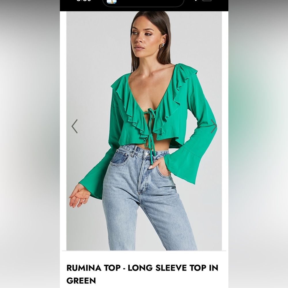 SHOWPO green top. Size 2